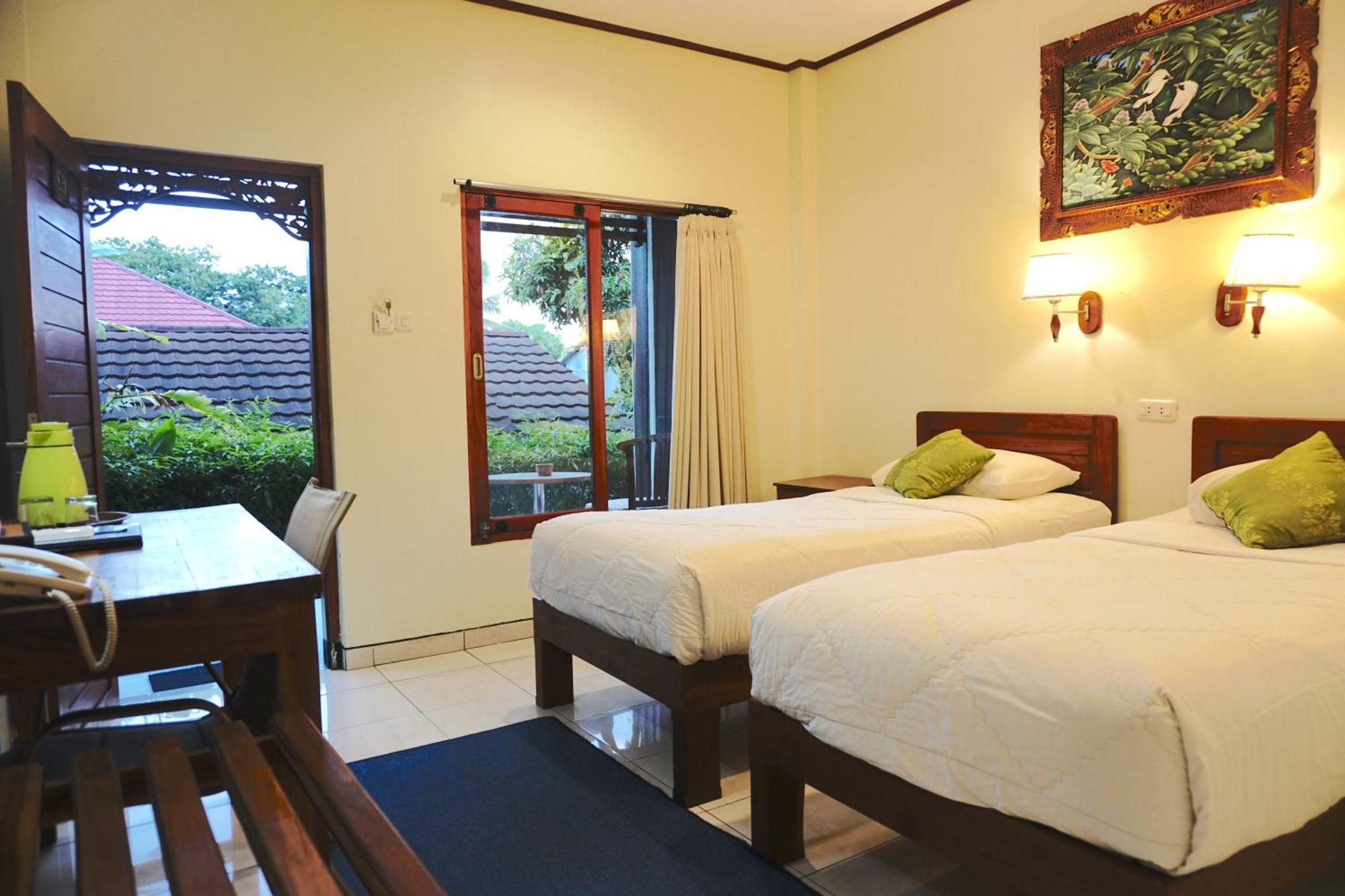 Komodo Lodge Labuan Bajo Ngoại thất bức ảnh