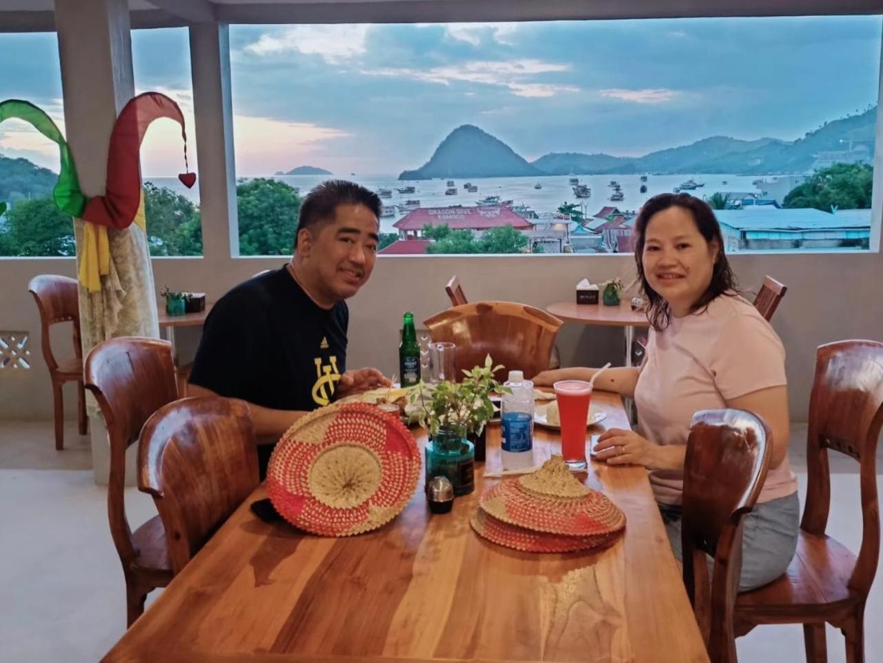 Komodo Lodge Labuan Bajo Ngoại thất bức ảnh
