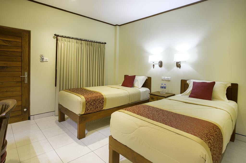 Komodo Lodge Labuan Bajo Ngoại thất bức ảnh