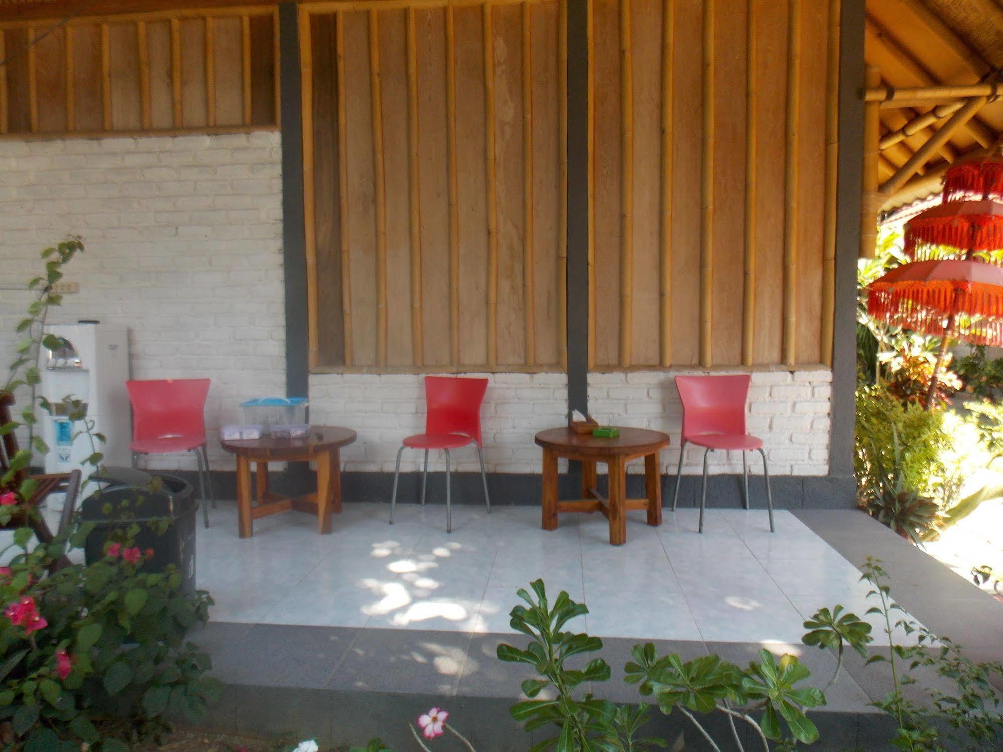 Komodo Lodge Labuan Bajo Ngoại thất bức ảnh