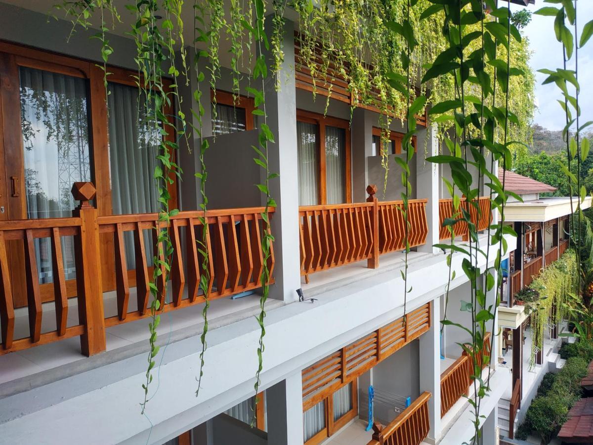 Komodo Lodge Labuan Bajo Ngoại thất bức ảnh
